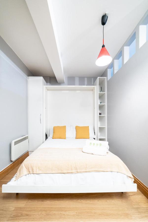 London Studio Apartment Экстерьер фото