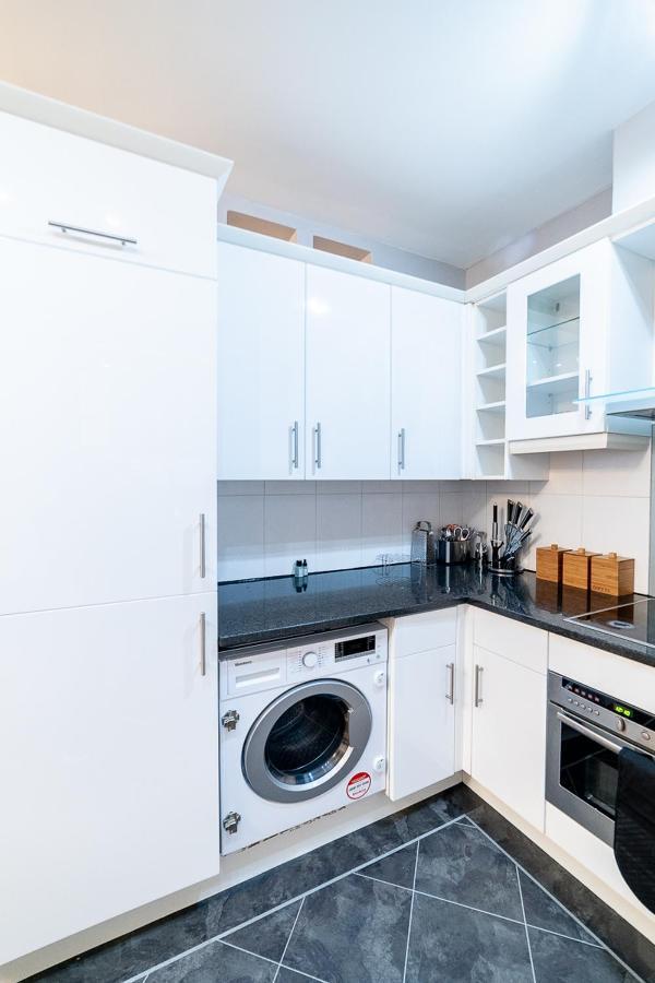 London Studio Apartment Экстерьер фото