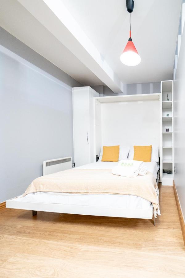 London Studio Apartment Экстерьер фото