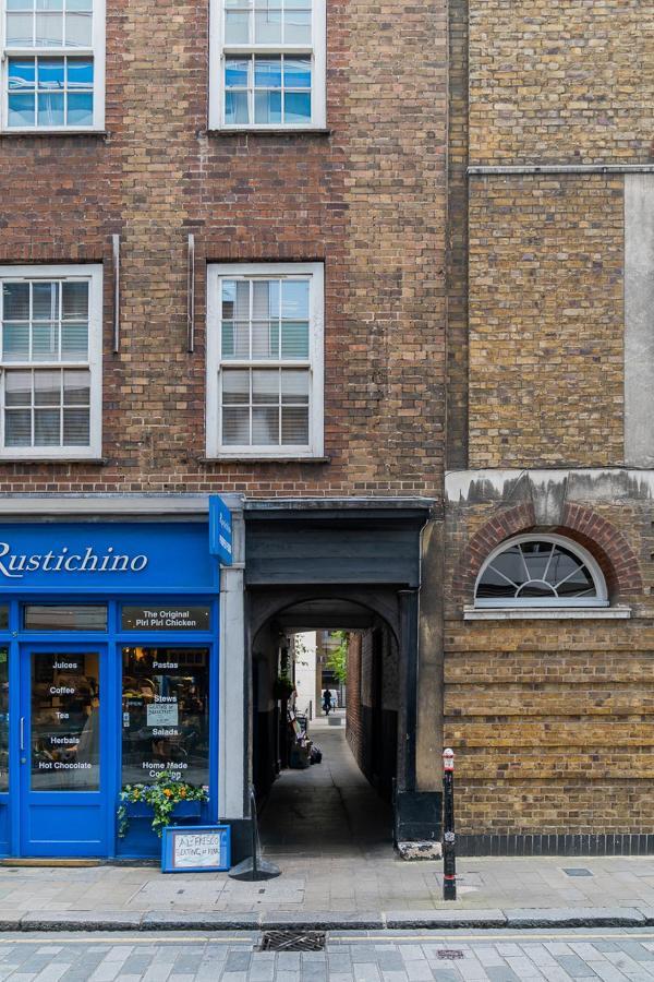 London Studio Apartment Экстерьер фото
