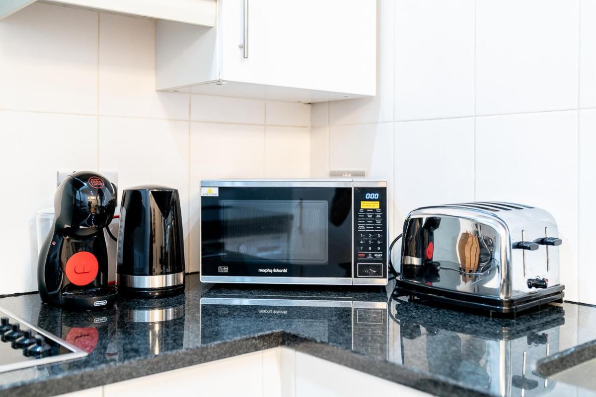 London Studio Apartment Экстерьер фото